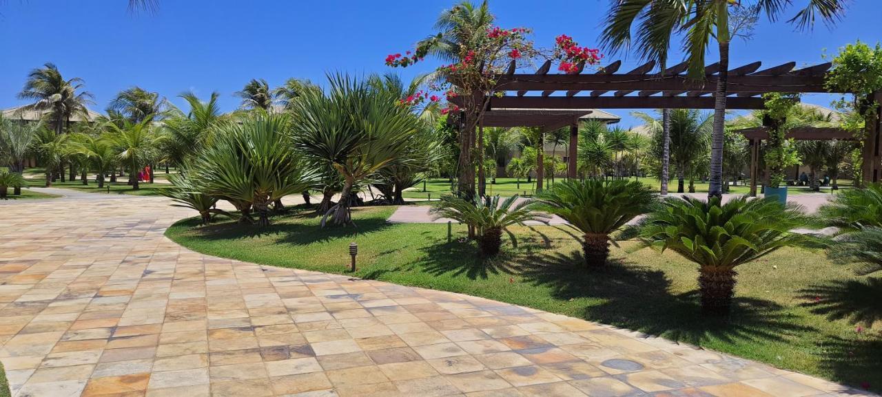 Paraiso Frente Mar!! 04 Pessoas-Pe Na Areia Vg Sun Cumbuco-Hidro, Sauna, Academia, Piscina,Cozinha Completa, Wifi, Parquinho Infantil エクステリア 写真