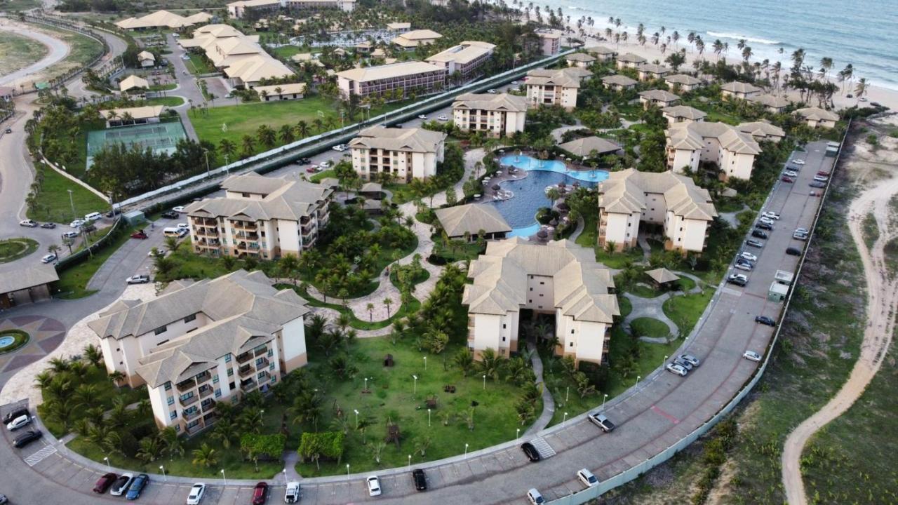 Paraiso Frente Mar!! 04 Pessoas-Pe Na Areia Vg Sun Cumbuco-Hidro, Sauna, Academia, Piscina,Cozinha Completa, Wifi, Parquinho Infantil エクステリア 写真